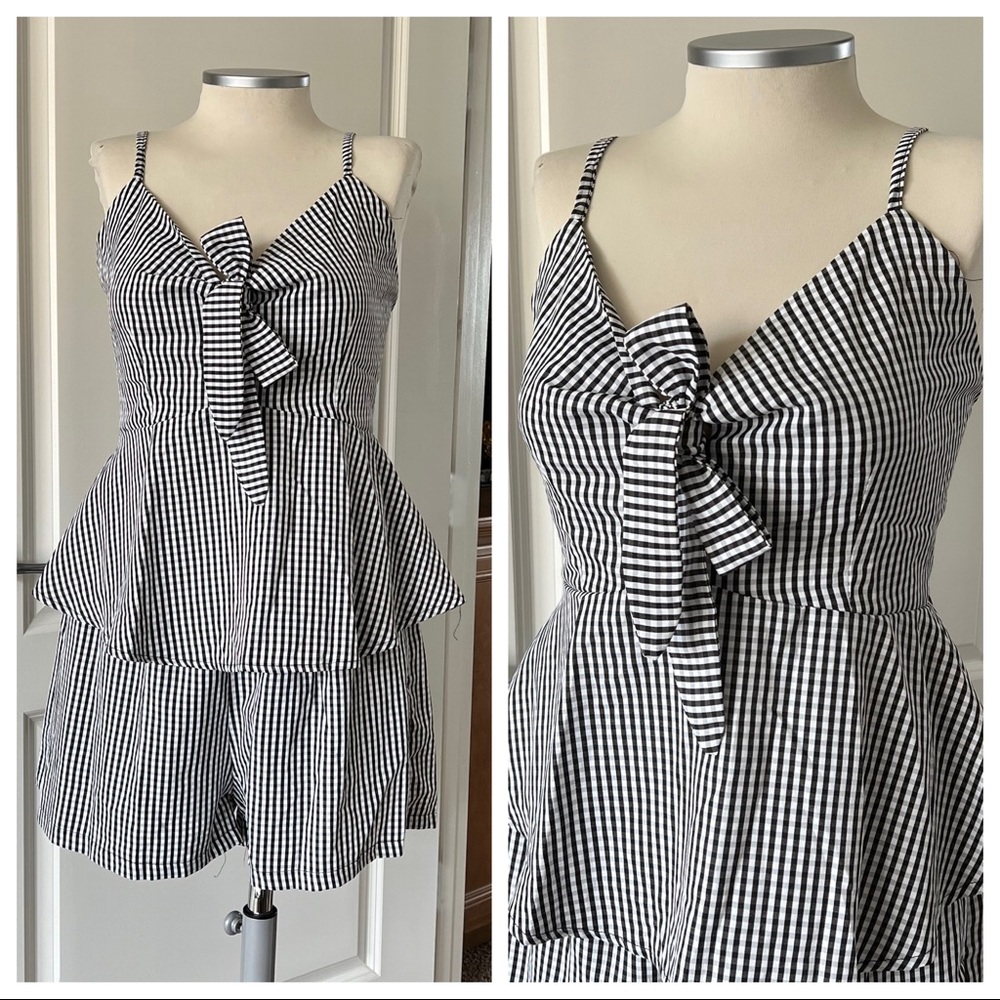🆕 listing! Cute plaid set (top only)